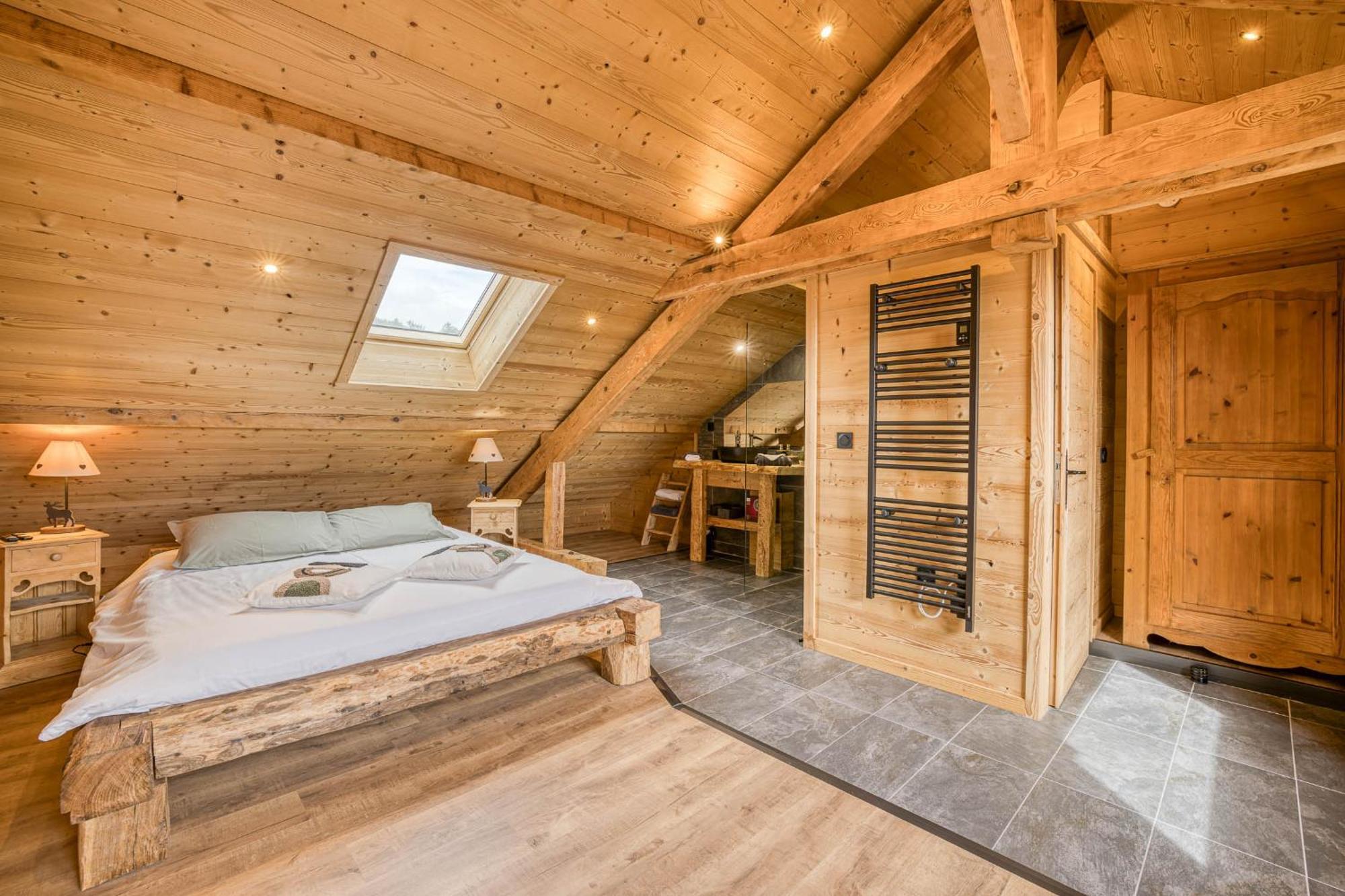 Le Chamois, Chez Le Charpentier D'Antan, La Chaleur Du Bois, Le Calme De La Campagne Lejlighed Epagny Metz-Tessy Eksteriør billede