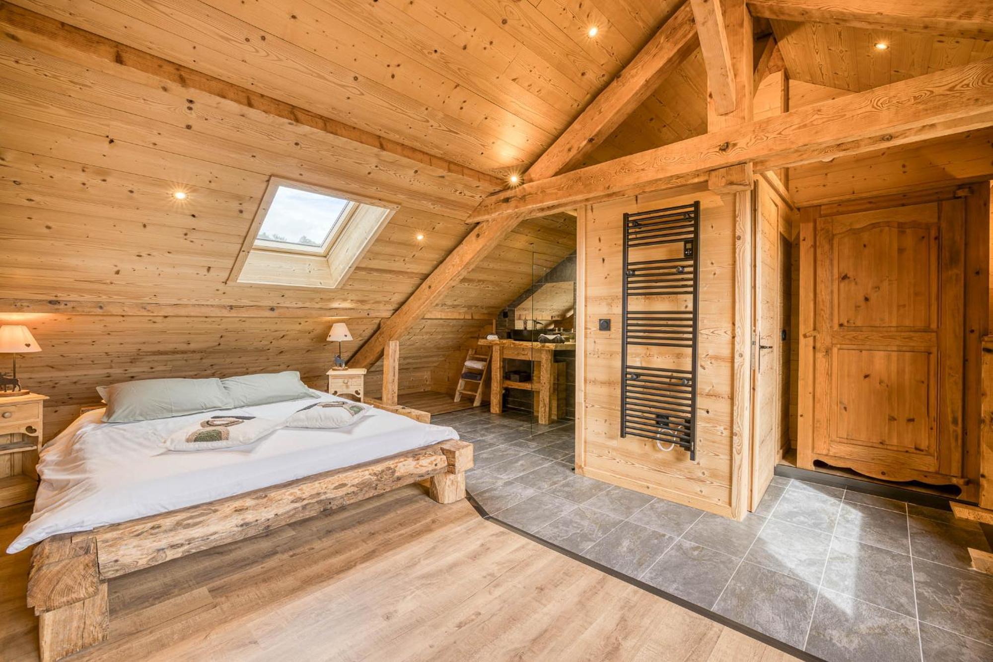 Le Chamois, Chez Le Charpentier D'Antan, La Chaleur Du Bois, Le Calme De La Campagne Lejlighed Epagny Metz-Tessy Eksteriør billede